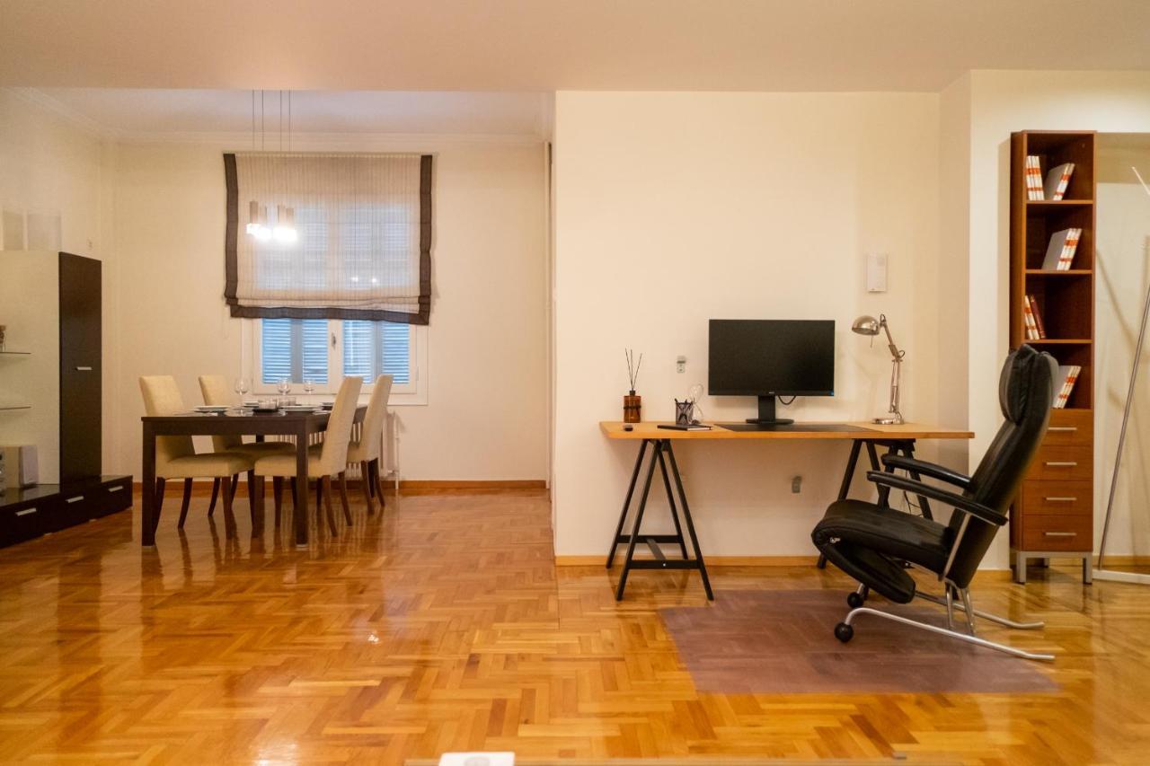 Two Bedroom Apt In Syntagma - Ermou Area Athen Eksteriør bilde