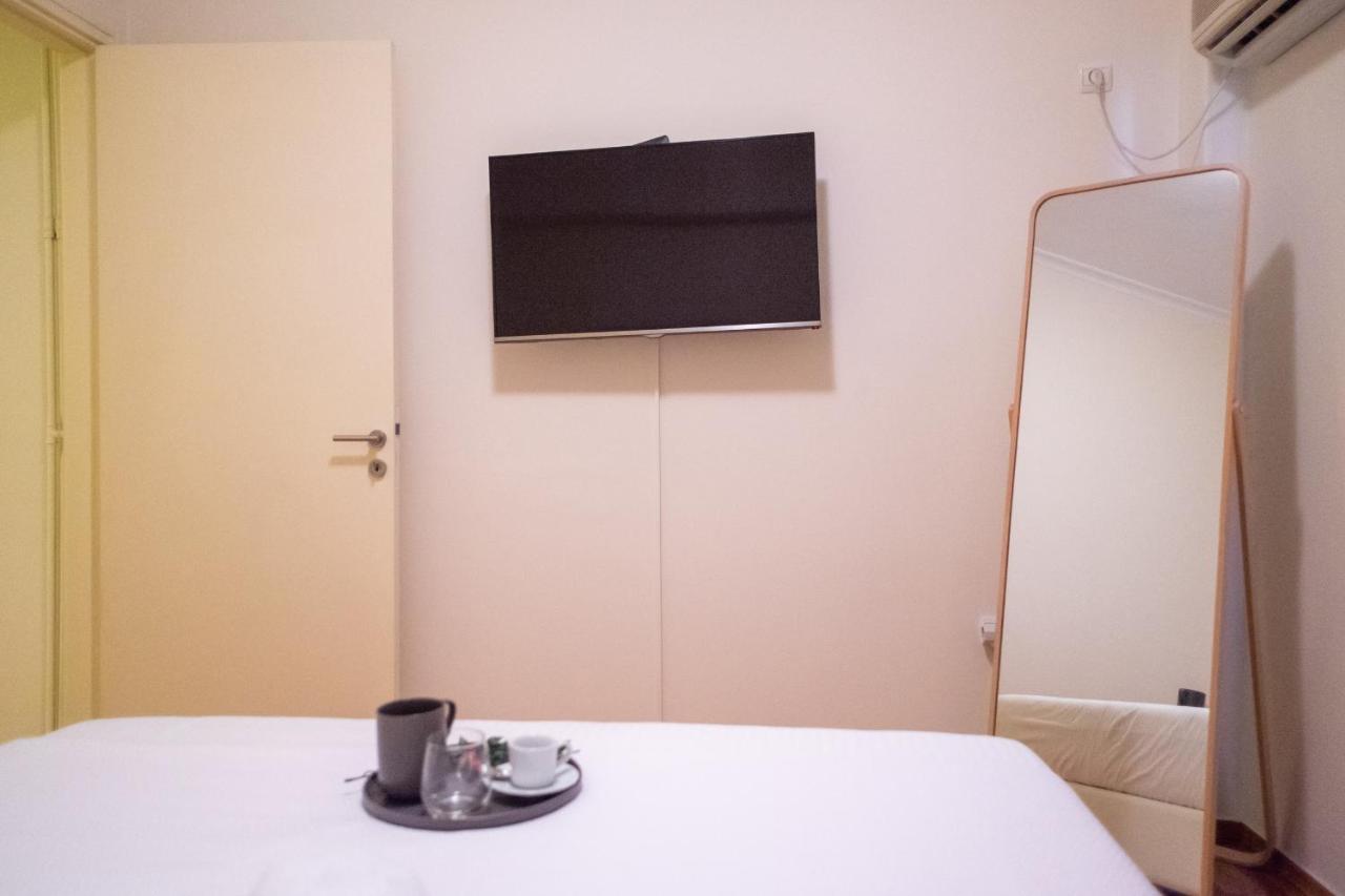 Two Bedroom Apt In Syntagma - Ermou Area Athen Eksteriør bilde