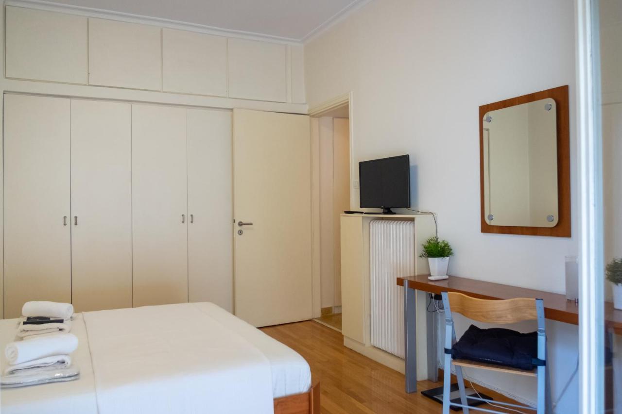 Two Bedroom Apt In Syntagma - Ermou Area Athen Eksteriør bilde