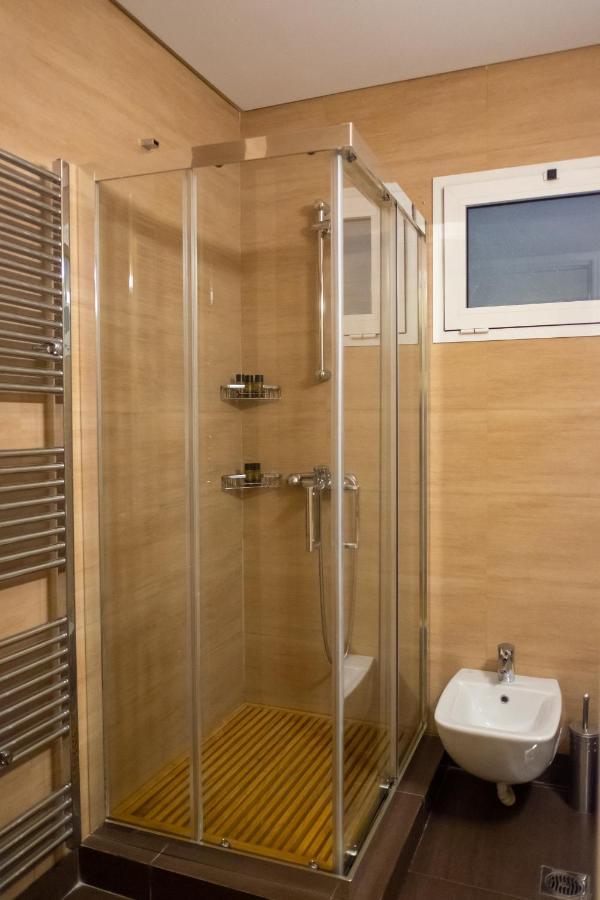 Two Bedroom Apt In Syntagma - Ermou Area Athen Eksteriør bilde